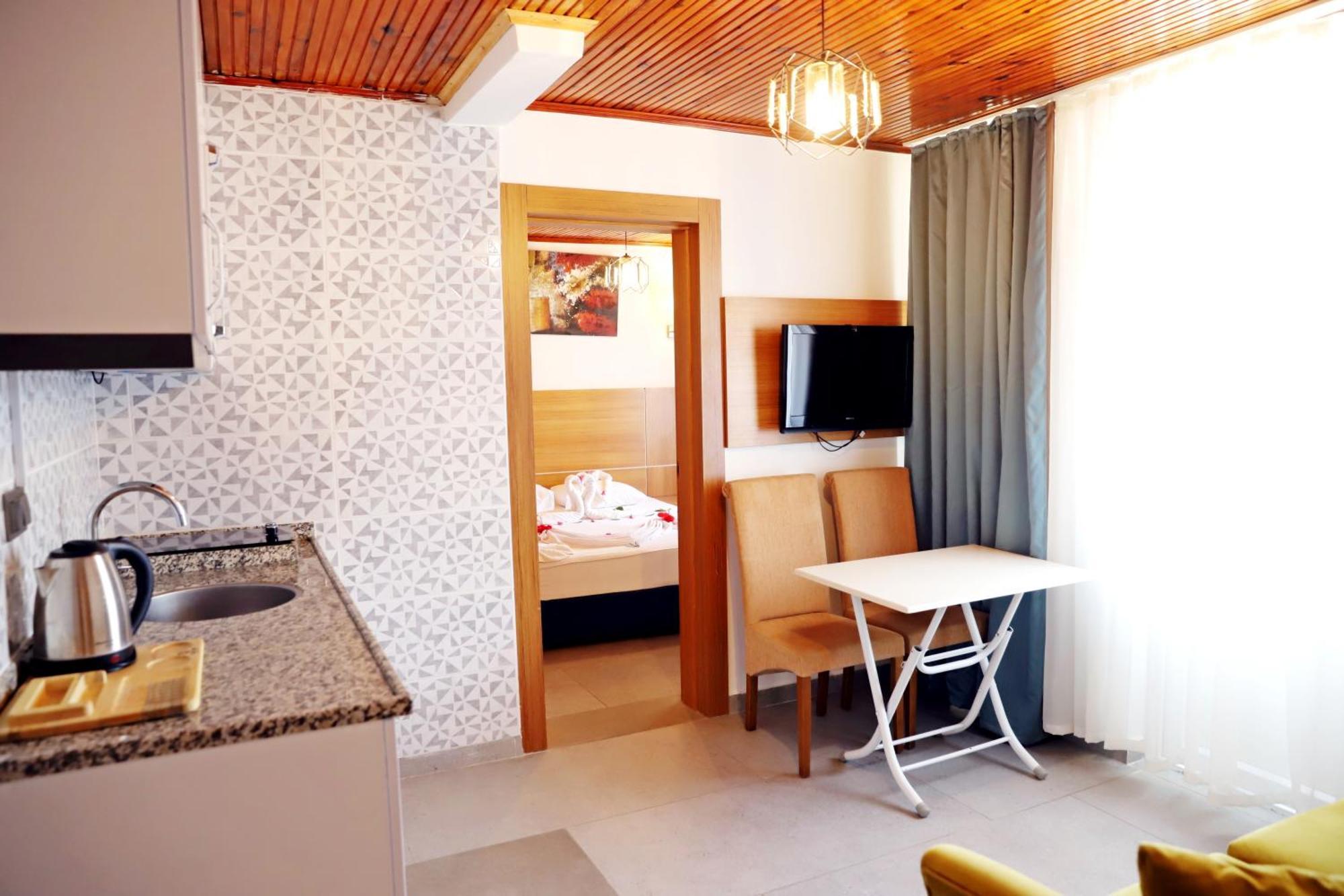 Akin Apart And Hotel Antalya Buitenkant foto
