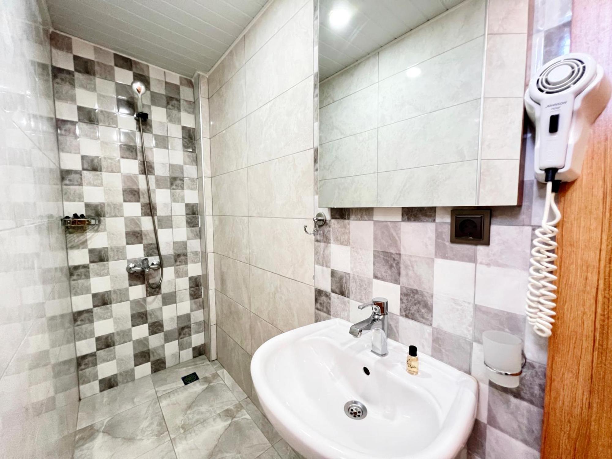 Akin Apart And Hotel Antalya Buitenkant foto