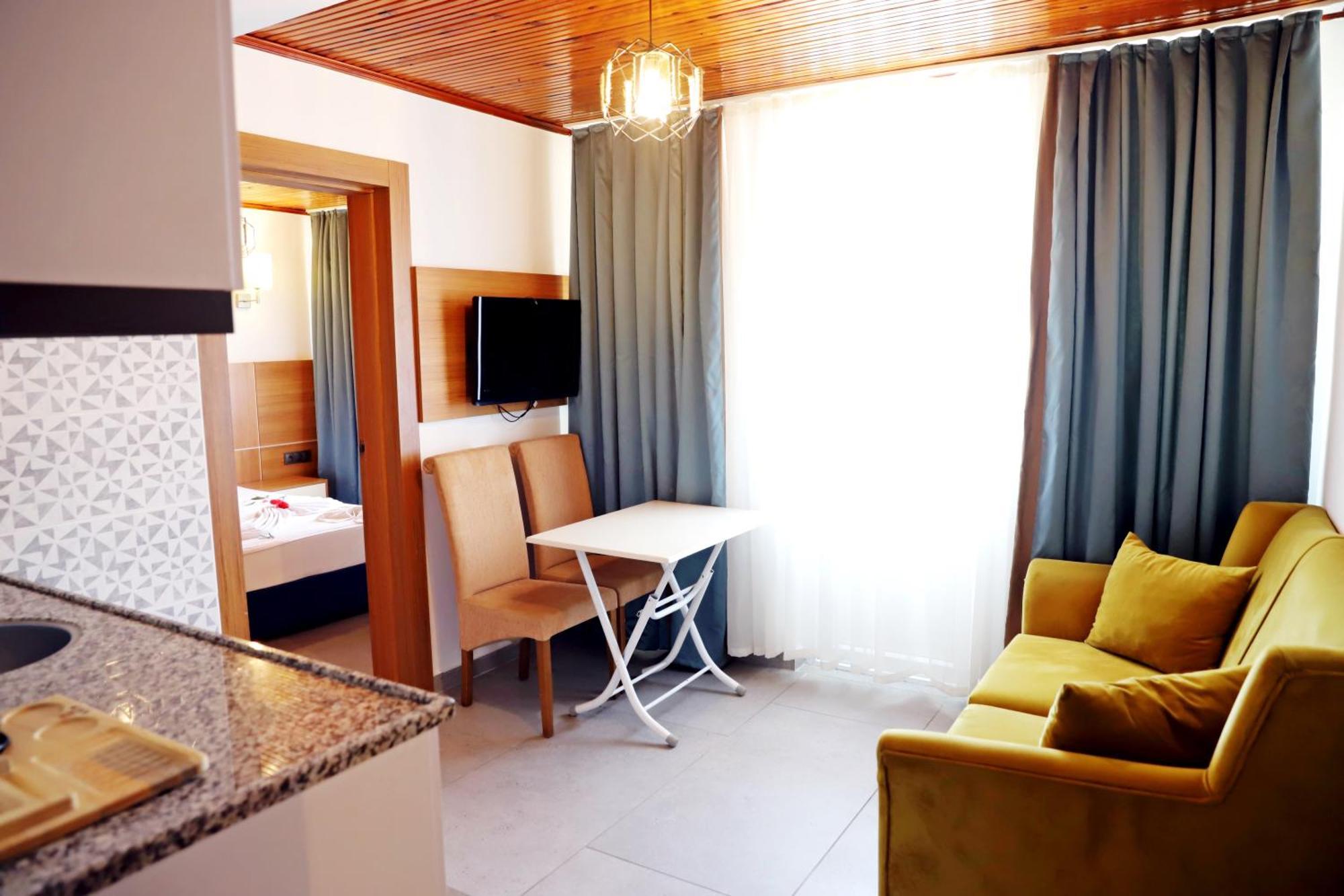 Akin Apart And Hotel Antalya Buitenkant foto